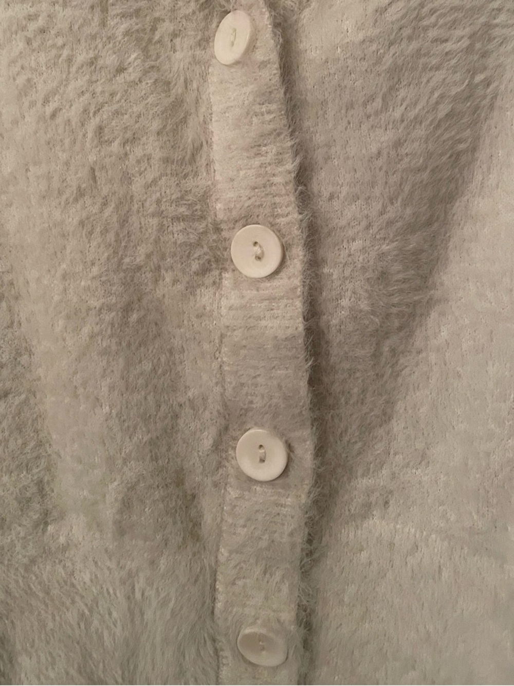 Aerie Women's White Fuzzy Button V-Neck Open Front Sweater Cardigan Size L - Picture 4 of 6